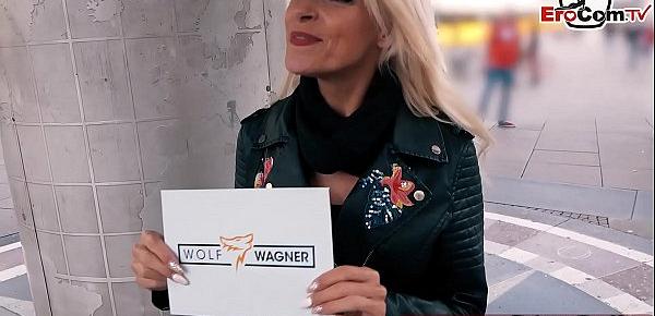  Schlanke Reife deutsche Frau Straßen Flirt EroCom Date casting in berlin
